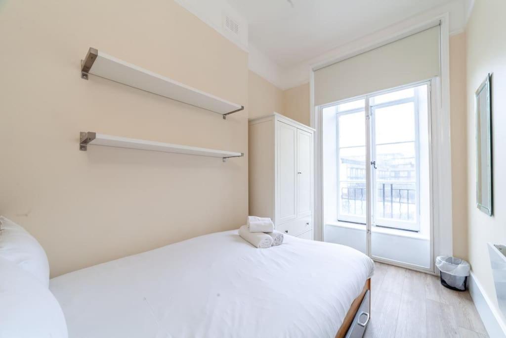 Spacious & Central 3-Bed Flat By Popular Waterloo! 伦敦 外观 照片